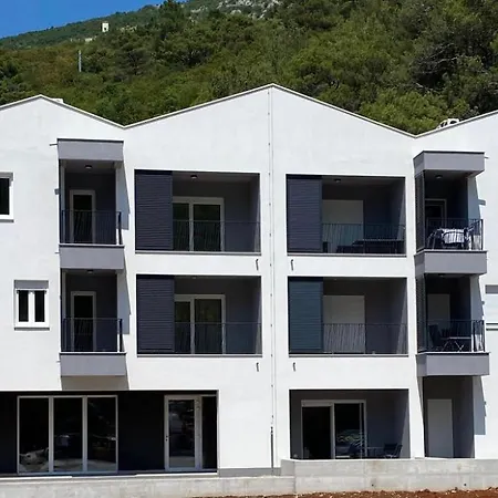 Adriatic Fjord Apartamento *